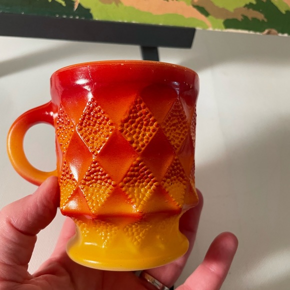 Vintage ANCHOR HOCKING FIRE KING Orange Coffee Mug Cup KIMBERLY DIAMOND PATTERN - Picture 5 of 7